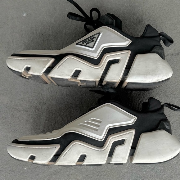 PRADA Techno Stretch Runway Sneakers - Picture 9 of 11